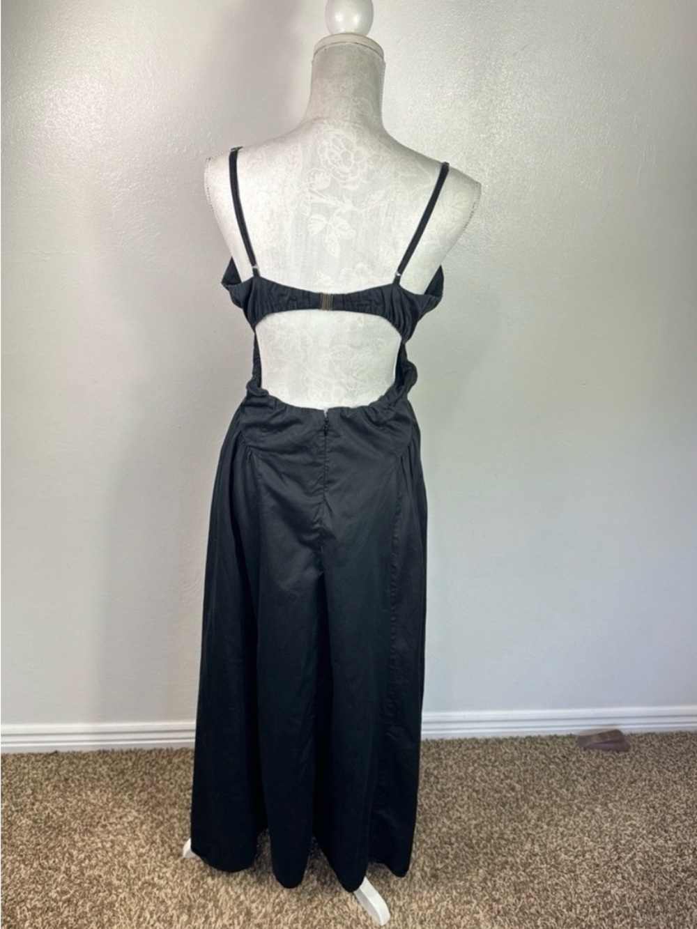 Abercrombie & Fitch Women's L Dipped Waist Sweetheart Maxi Dress Black EUC - Picture 3 of 3
